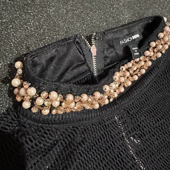 Fashion Nova STUNNING fringe, top and skirt - Picture 5 of 9